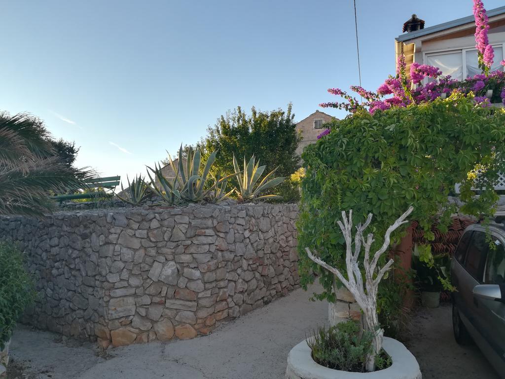 Appartement Neno - Terrace & Parking Veli Lošinj