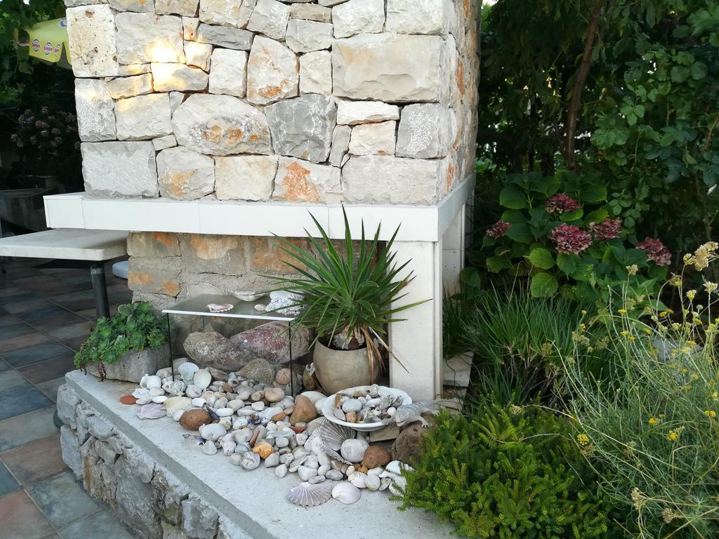 Neno - Terrace & Parking Apartament Veli Lošinj