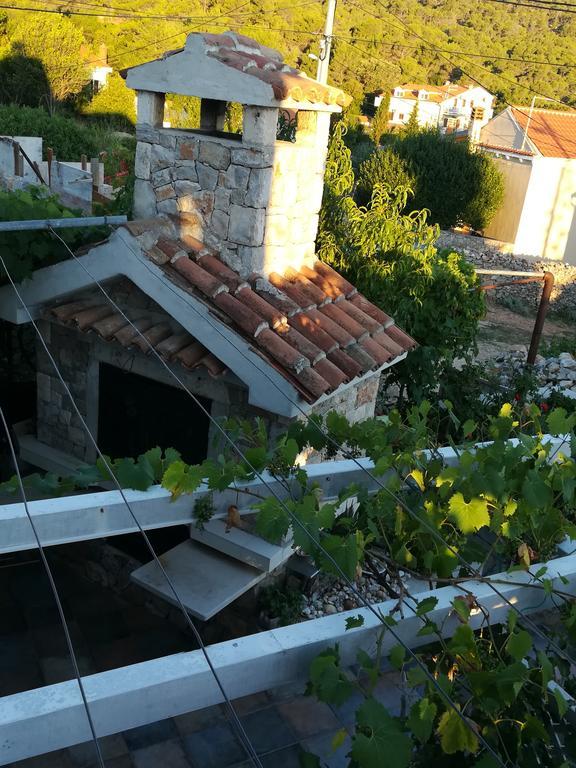 Neno - Terrace & Parking Apartament